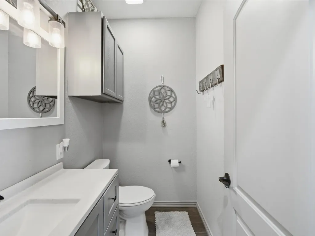 716 County Road 3241 Paradise TX 76073