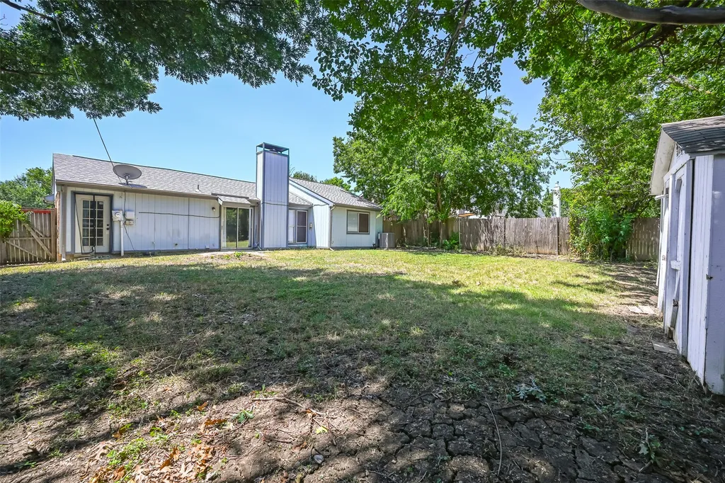 1417 Caplin Drive Arlington TX 76018