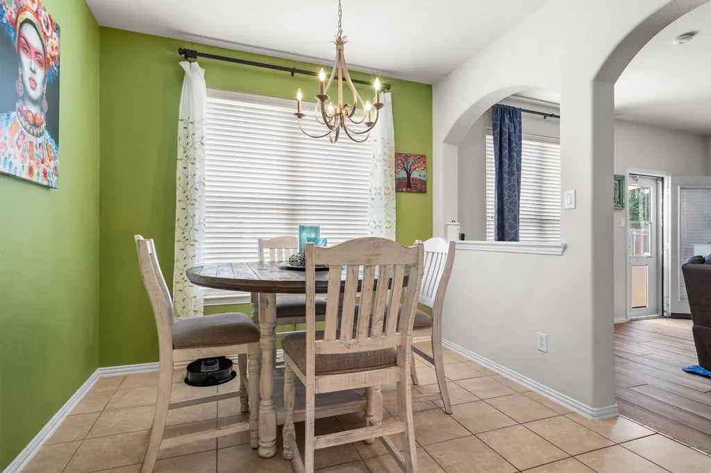 499 Grayson Lane Lake Dallas TX 75065