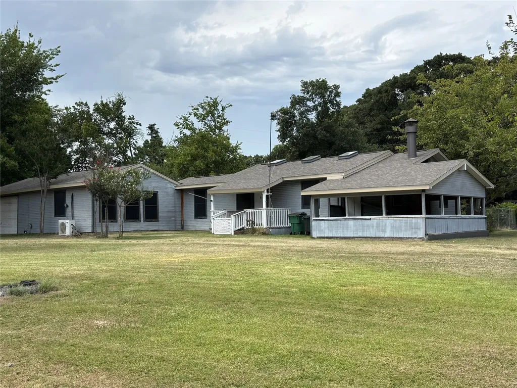 2535 Red Bud Trail Quinlan TX 75474