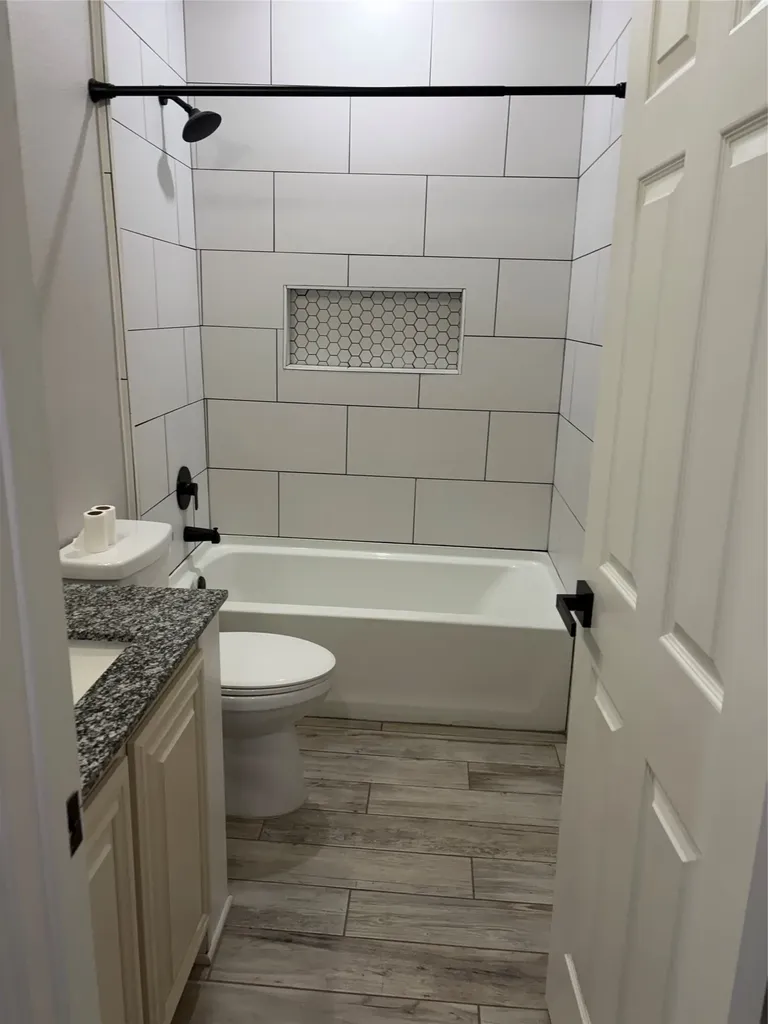 1131 W Sterrett Road Waxahachie TX 75167