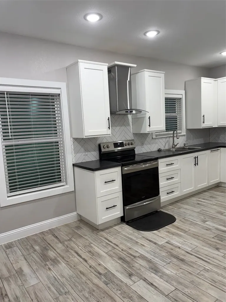 1131 W Sterrett Road Waxahachie TX 75167