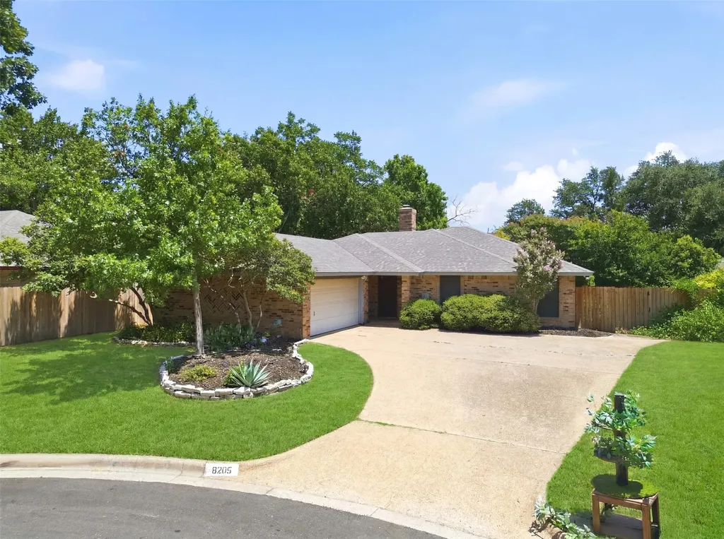 8205 Alsace Court Fort Worth TX 76134