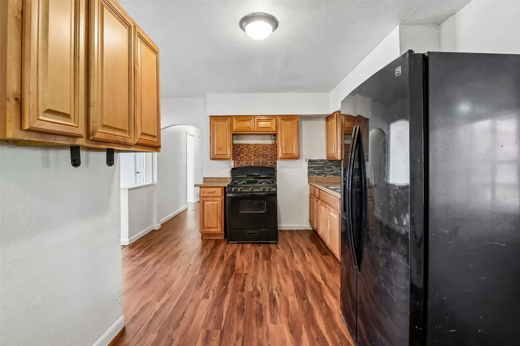 13905 Albemarle Drive Farmers Branch TX 75234