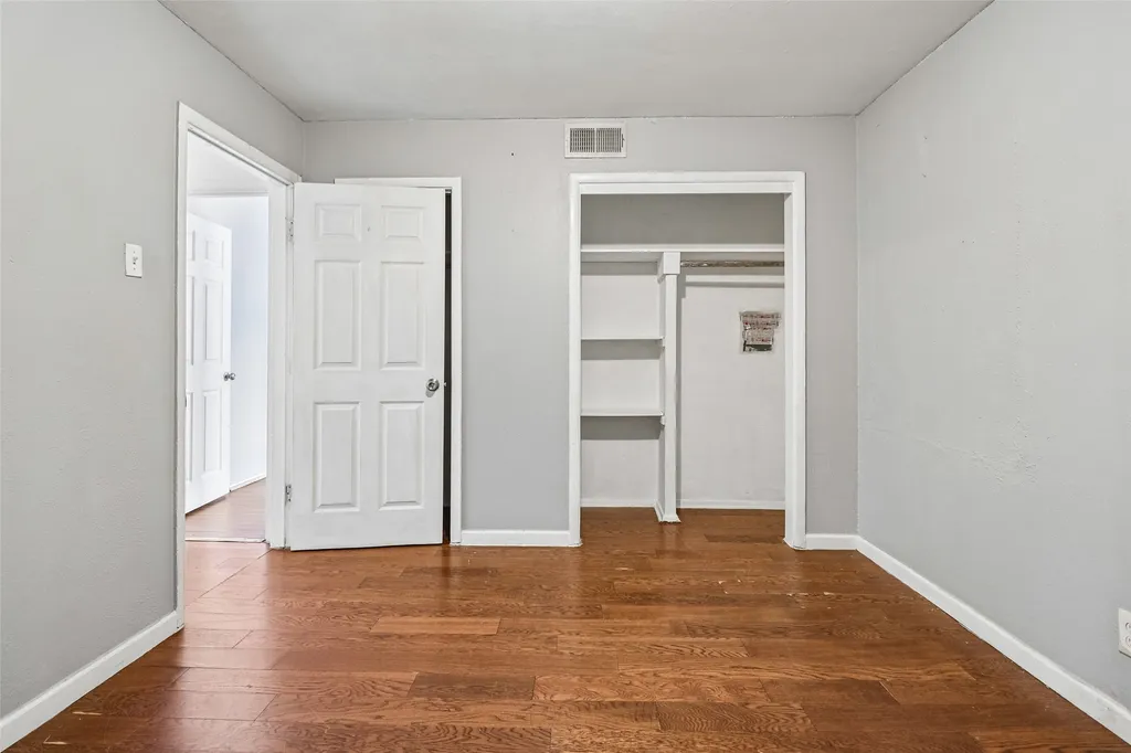 13905 Albemarle Drive Farmers Branch TX 75234
