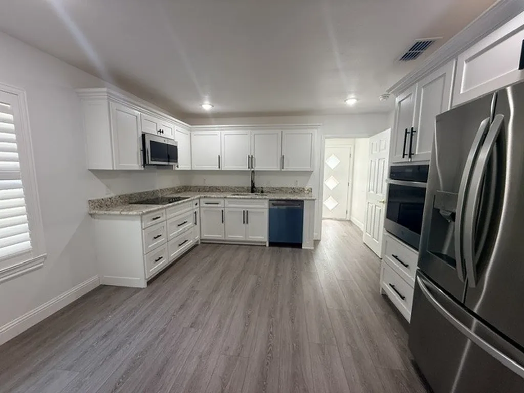 304 N Connett Street Leonard TX 75452