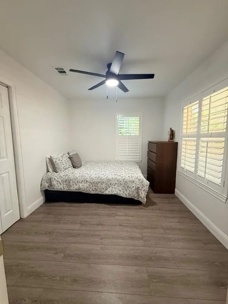 304 N Connett Street Leonard TX 75452