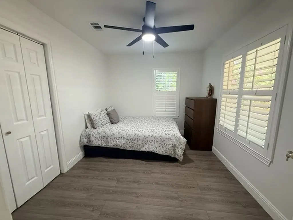 304 N Connett Street Leonard TX 75452