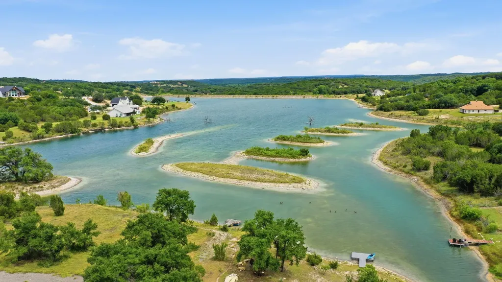 640 Sunfish Point Bluff Dale TX 76433