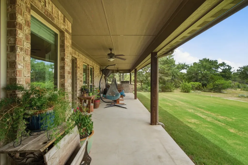 640 Sunfish Point Bluff Dale TX 76433