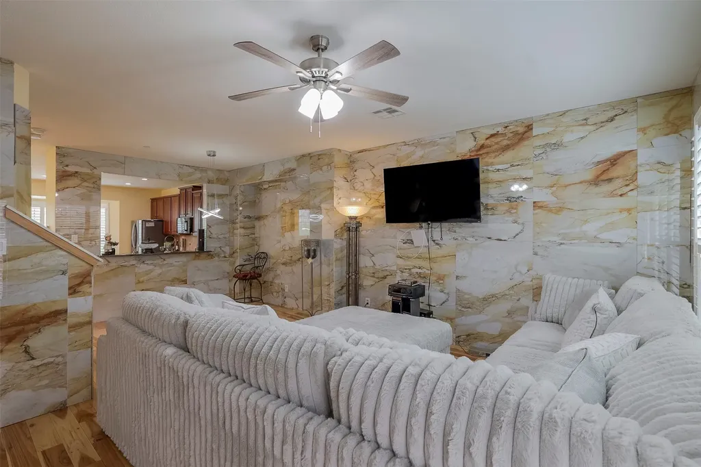 1429 Fox Run Drive Irving TX 75063