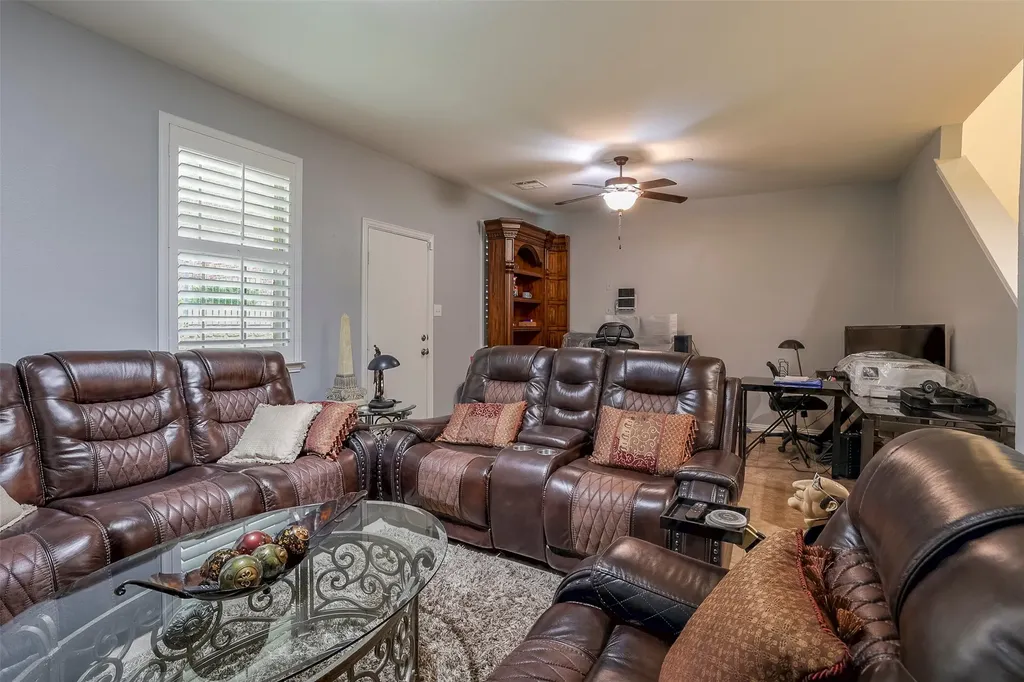 1429 Fox Run Drive Irving TX 75063