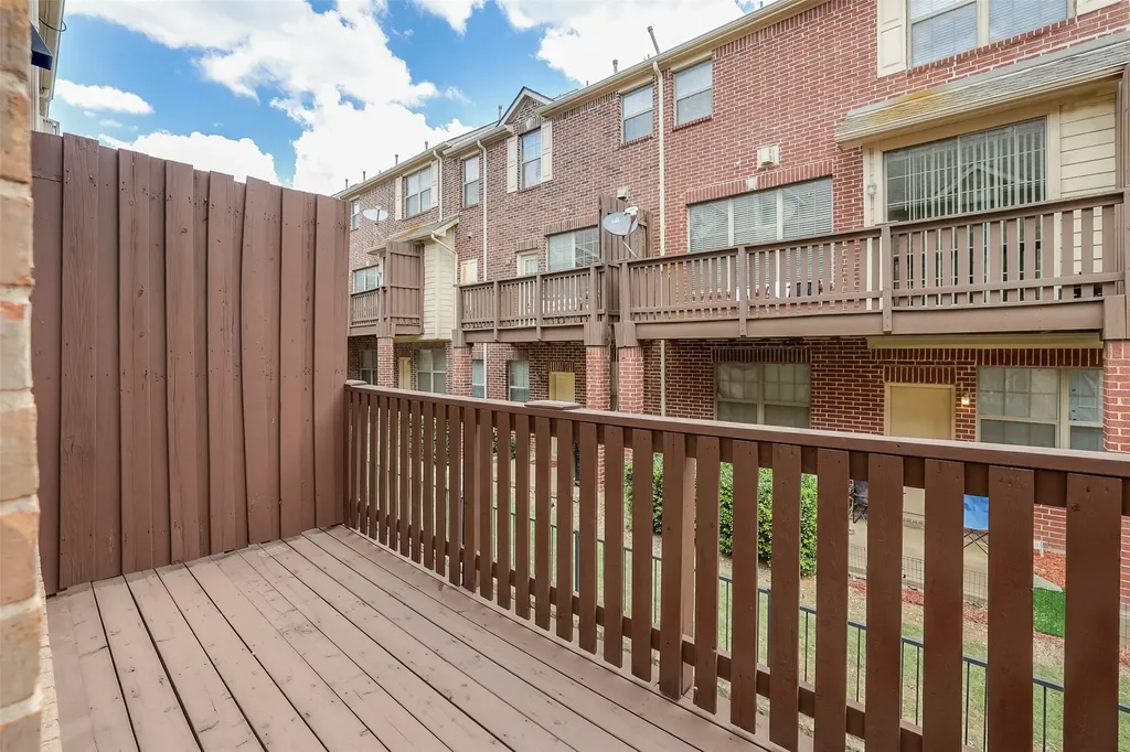 1429 Fox Run Drive Irving TX 75063