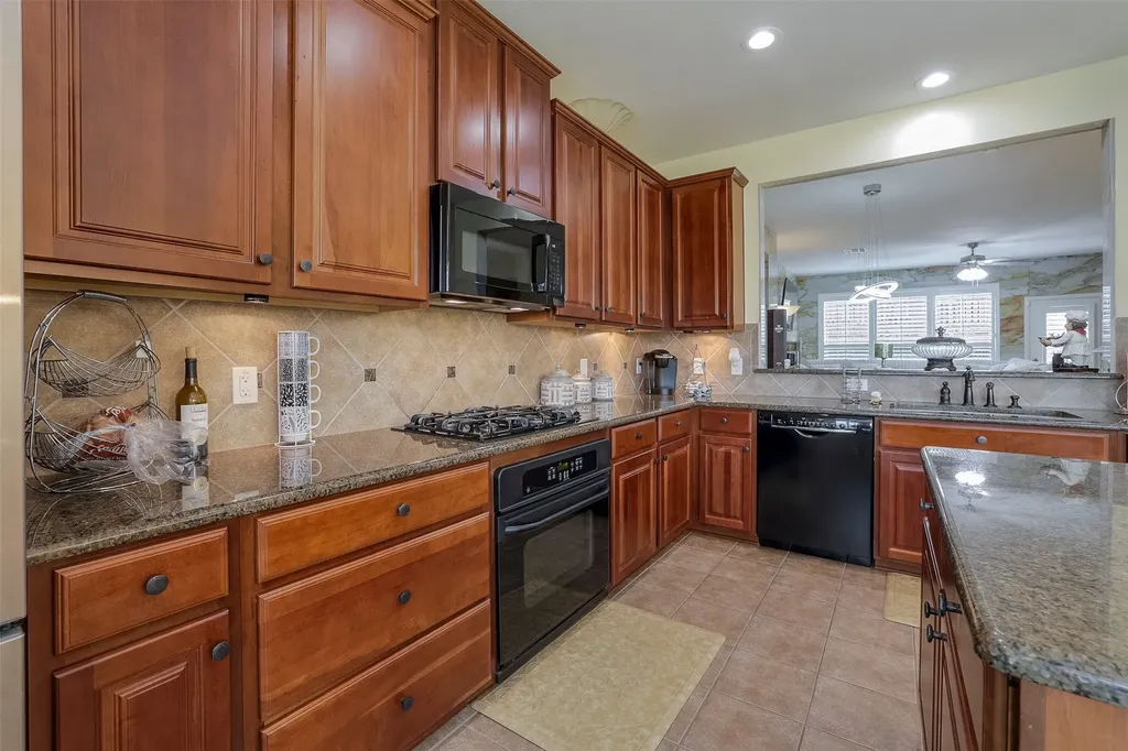 1429 Fox Run Drive Irving TX 75063