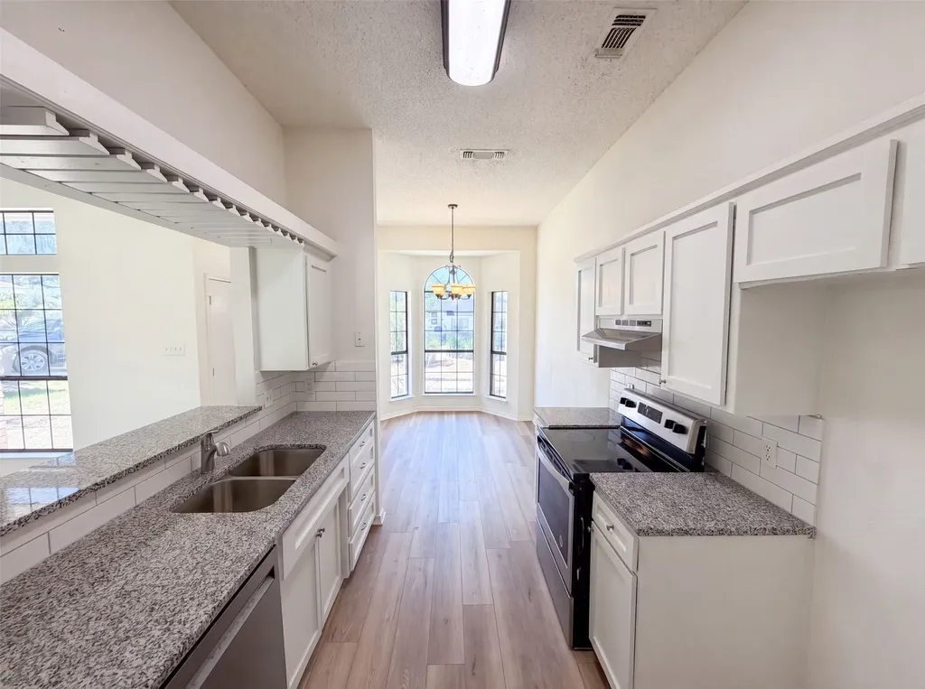 6612 Lakeside Drive Lake Worth TX 76135