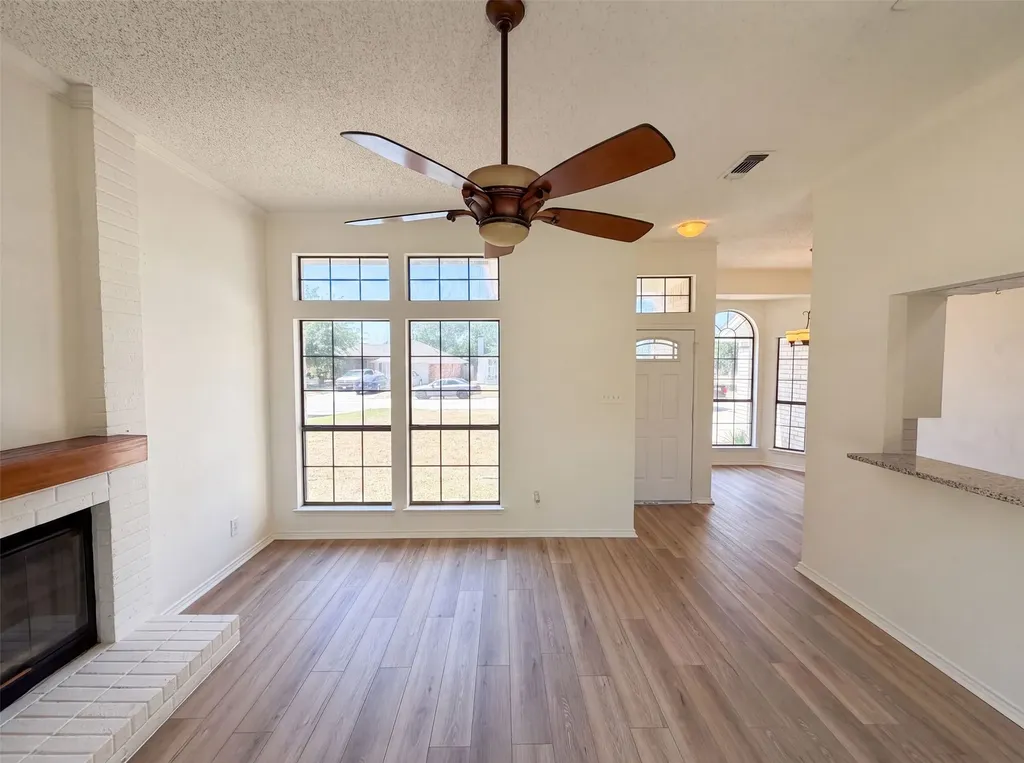 6612 Lakeside Drive Lake Worth TX 76135