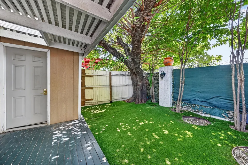 5716 Maryview Terrace Haltom City TX 76117