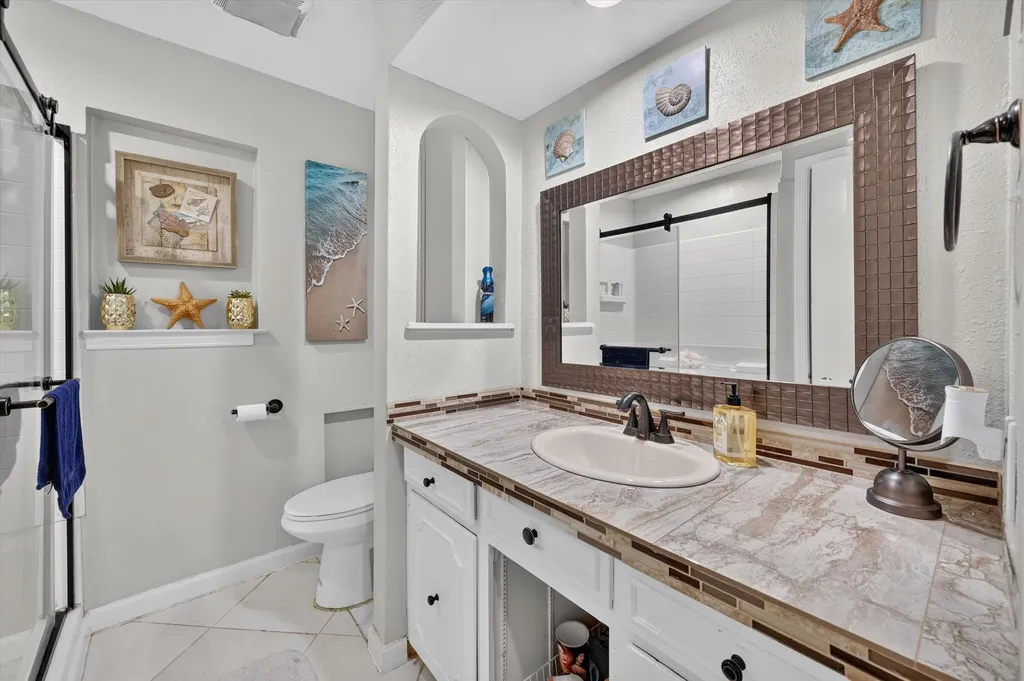 5716 Maryview Terrace Haltom City TX 76117