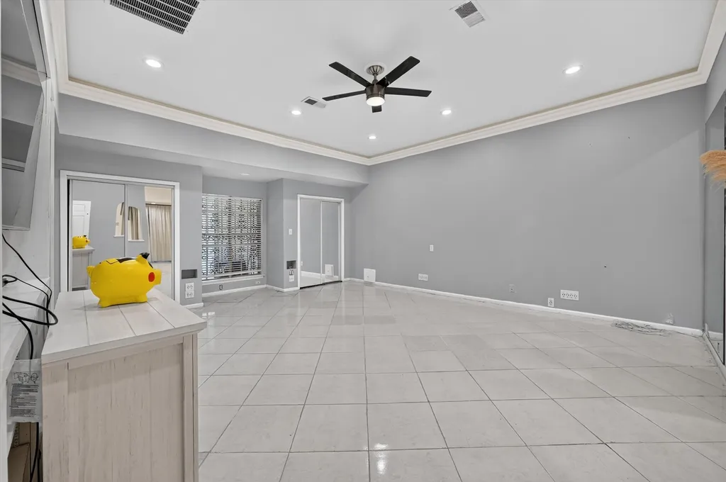 5716 Maryview Terrace Haltom City TX 76117