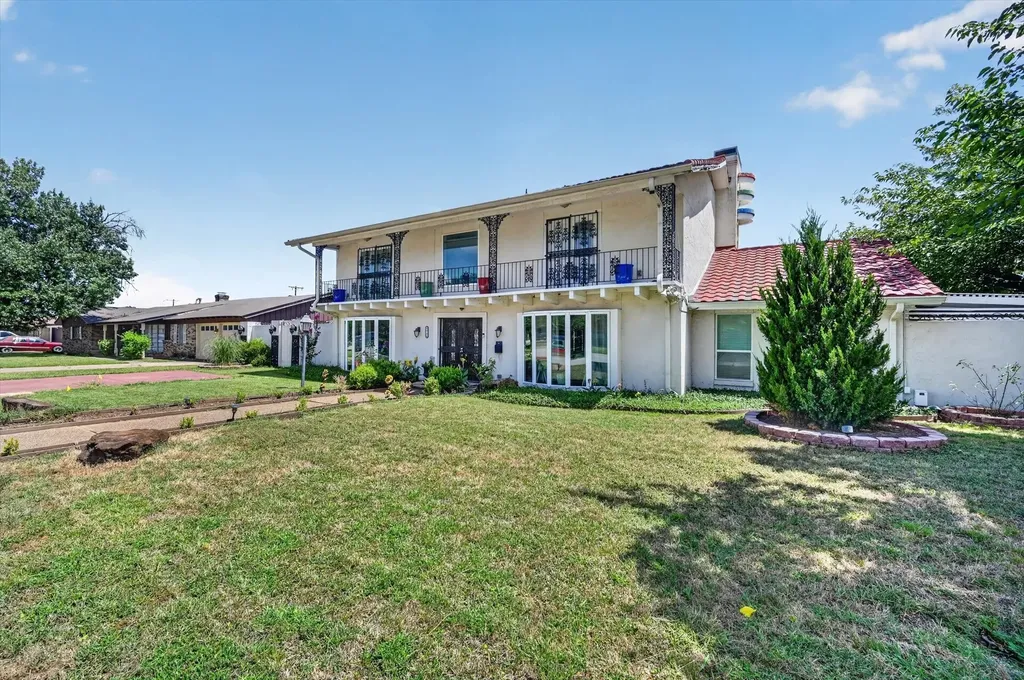 5716 Maryview Terrace Haltom City TX 76117