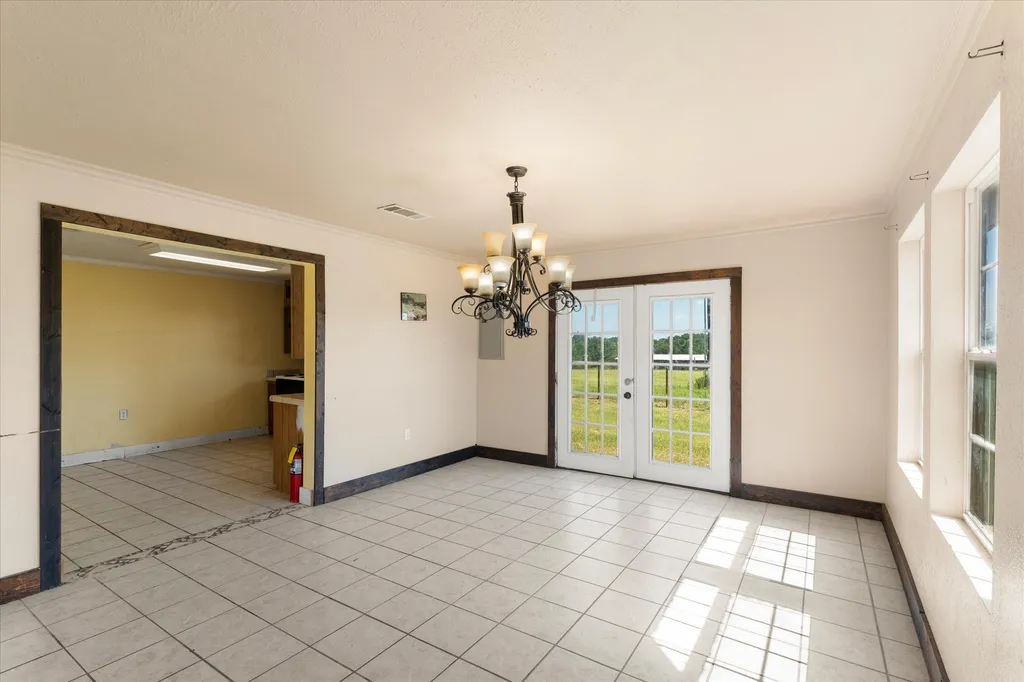 11465 County Road 3904 Athens TX 75752