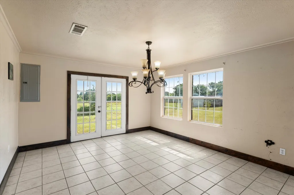 11465 County Road 3904 Athens TX 75752