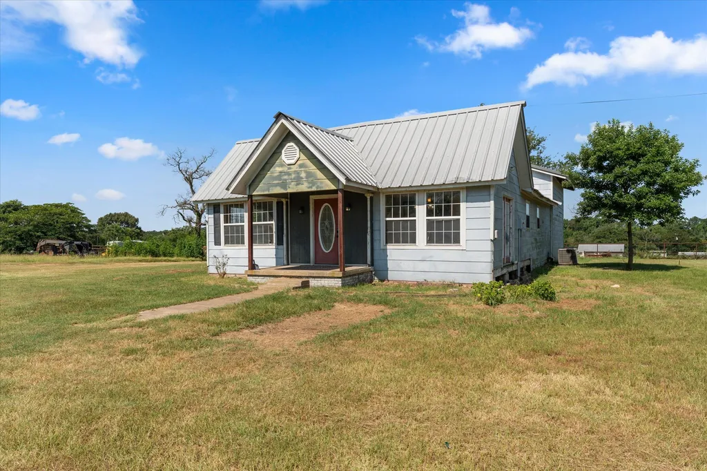 11465 County Road 3904 Athens TX 75752