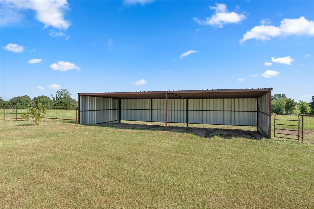 11465 County Road 3904 Athens TX 75752