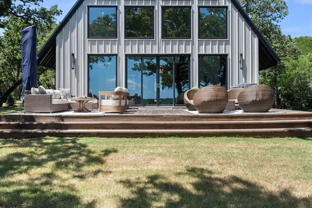 622 SE County Road 3124c Corsicana TX 75109