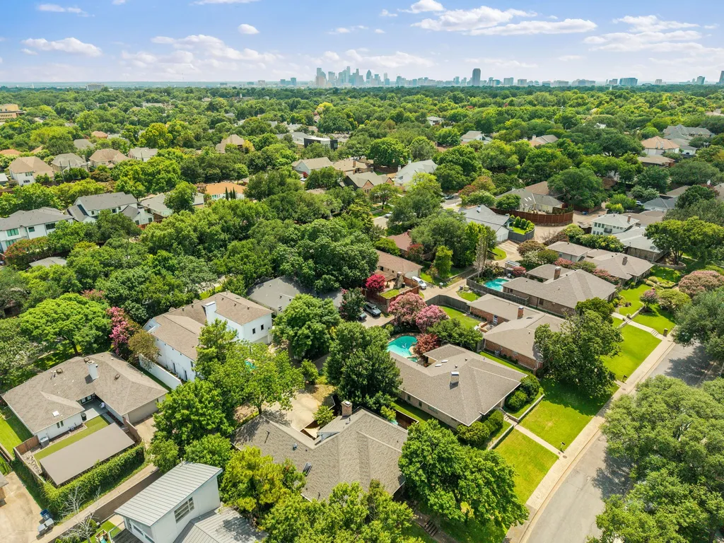 6522 Mccommas Boulevard Dallas TX 75214