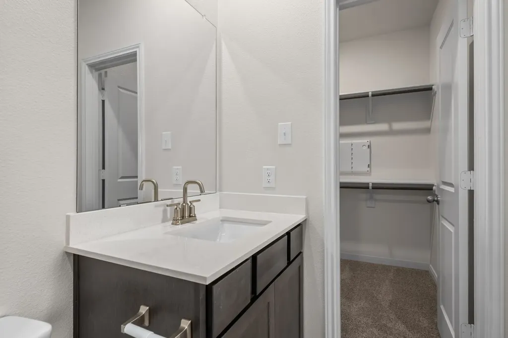 8320 White Wolf Trail Ponder TX 76259