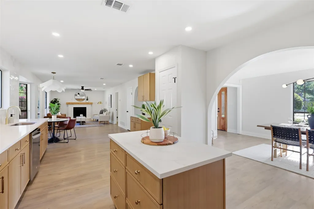 614 Berkley Drive Grapevine TX 76051
