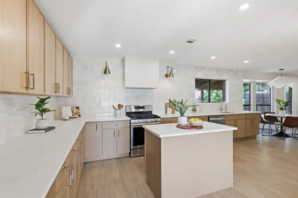 614 Berkley Drive Grapevine TX 76051