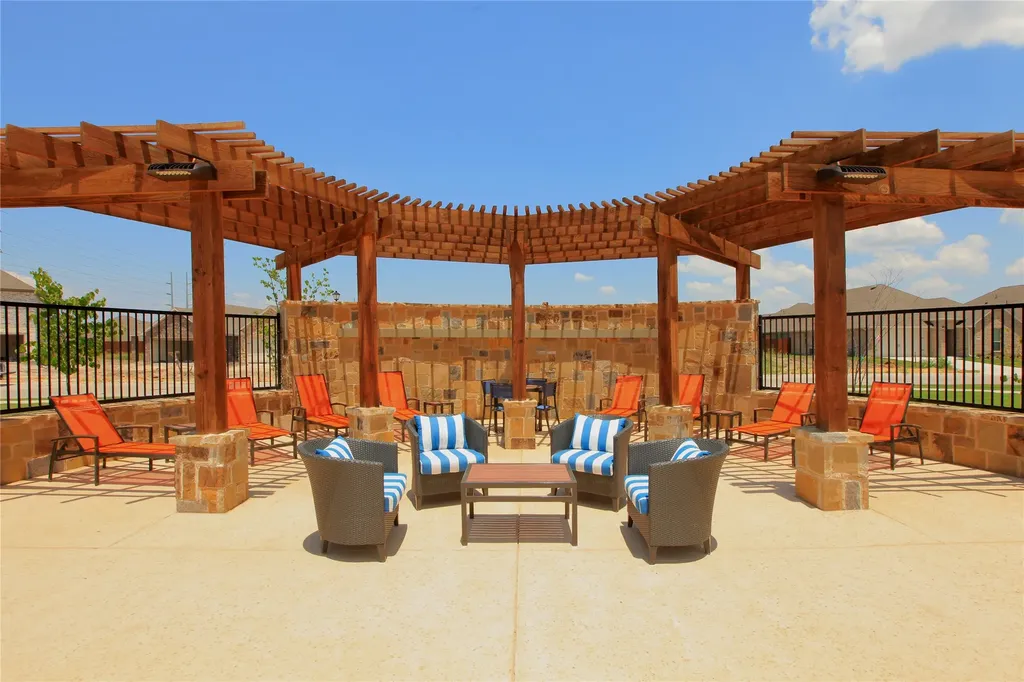 707 Grand Dale Drive Lavon TX 75166