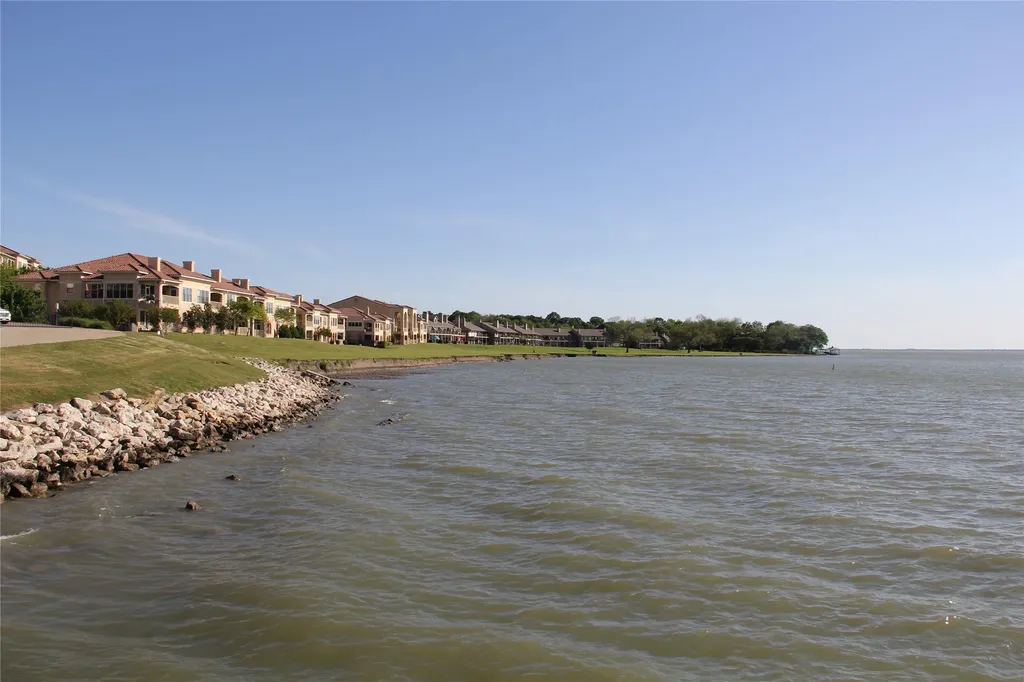 707 Grand Dale Drive Lavon TX 75166