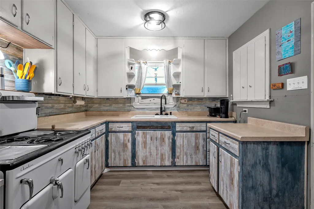 301 N 40th Street Waco TX 76710