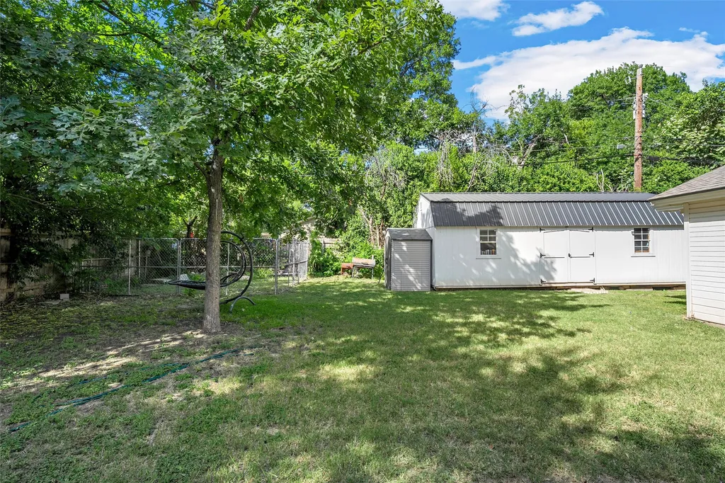 301 N 40th Street Waco TX 76710