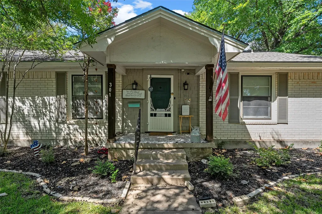 301 N 40th Street Waco TX 76710