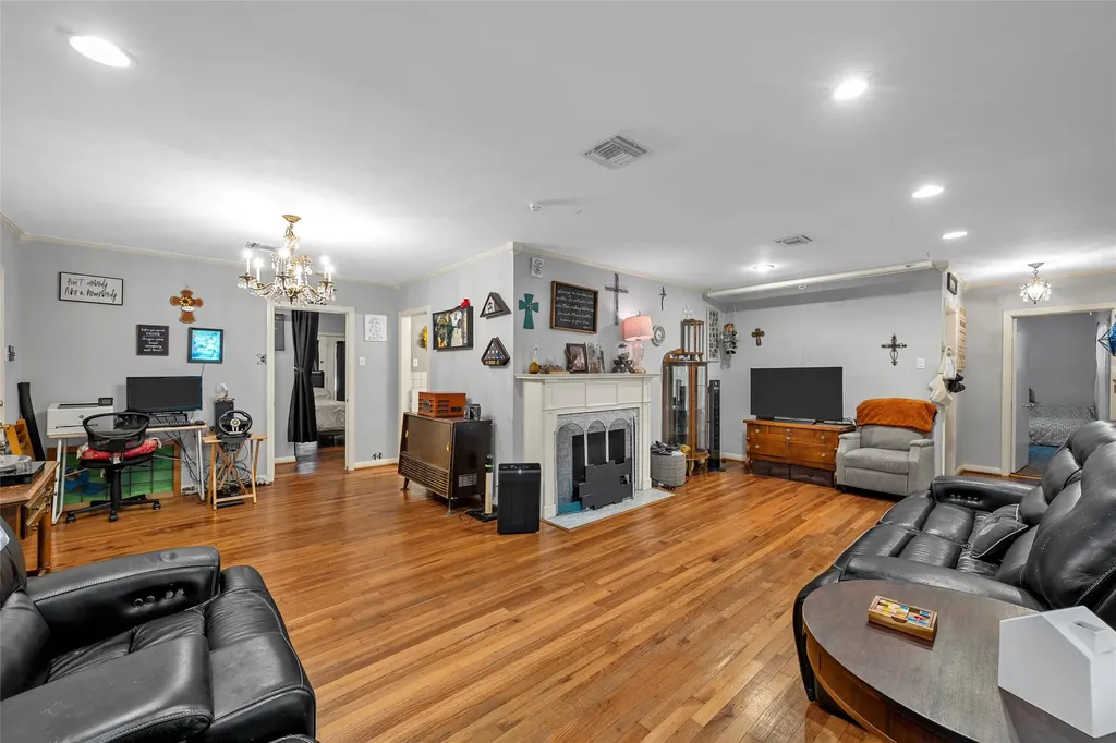 301 N 40th Street Waco TX 76710