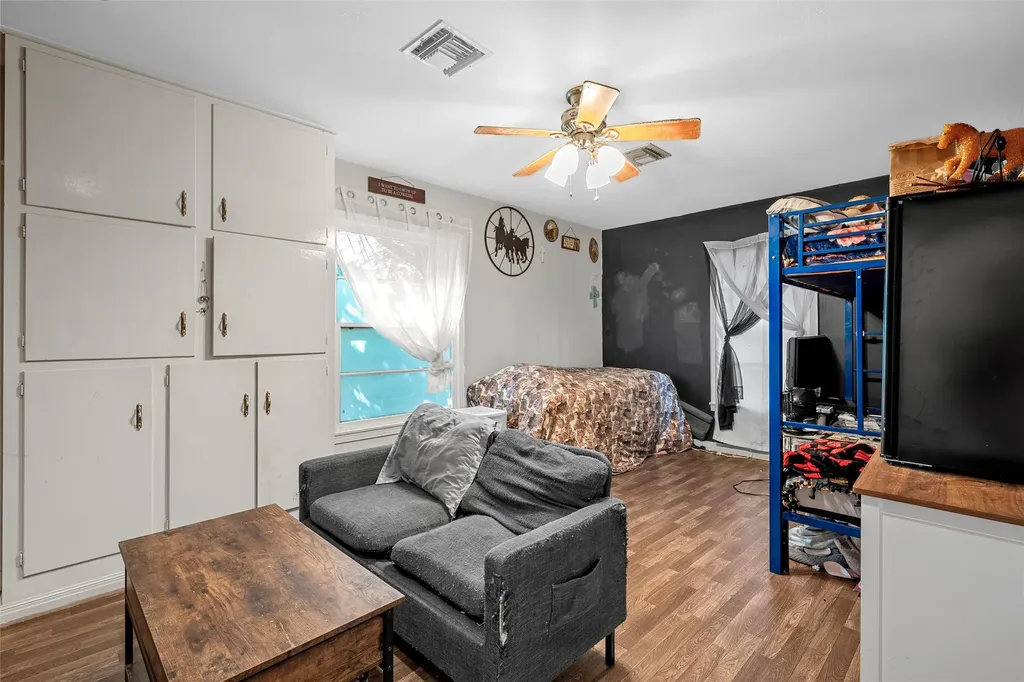 301 N 40th Street Waco TX 76710