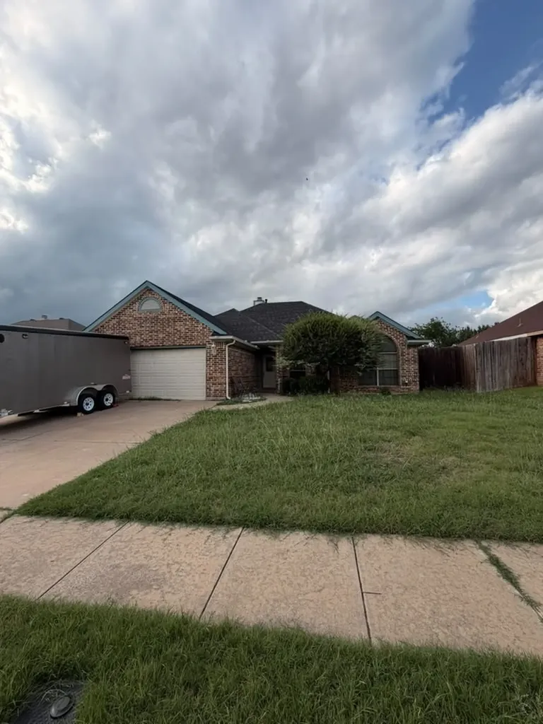 1012 Porter Place Sanger TX 76266