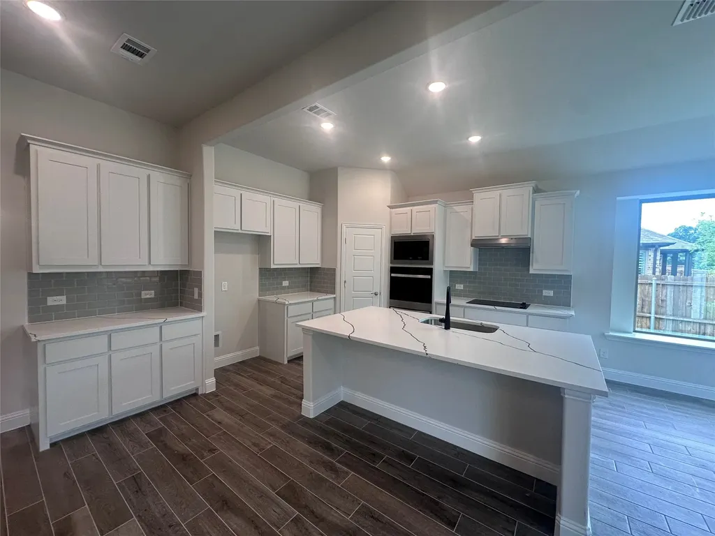610 Kyle Drive Tioga TX 76271