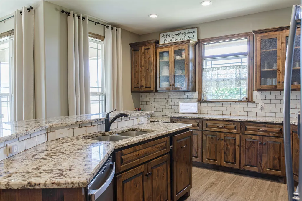1501 Old Settlers Way Buffalo Gap TX 79508