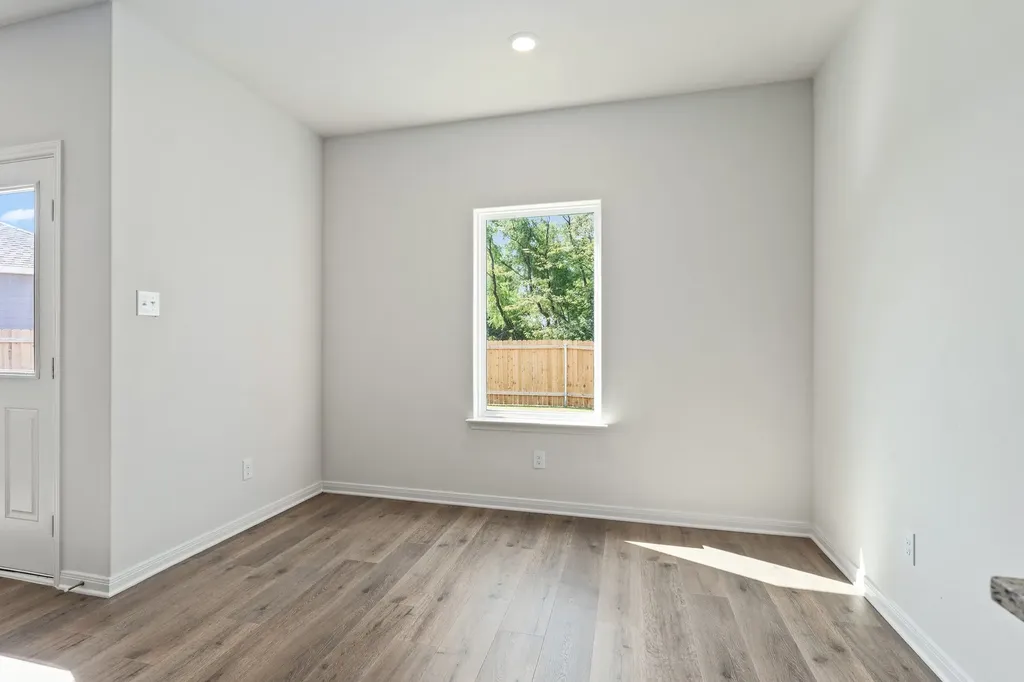 8433 White Wolf Trail Ponder TX 76259