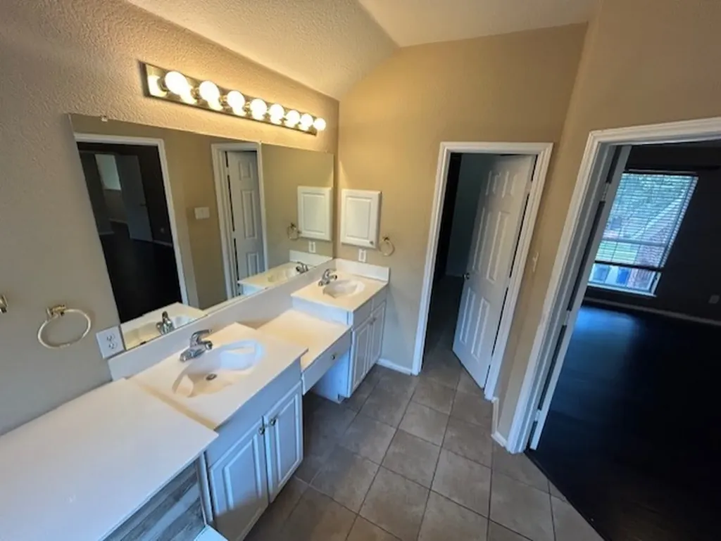 7215 Park Hill Trail Sachse TX 75048