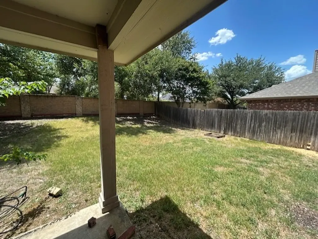 7215 Park Hill Trail Sachse TX 75048