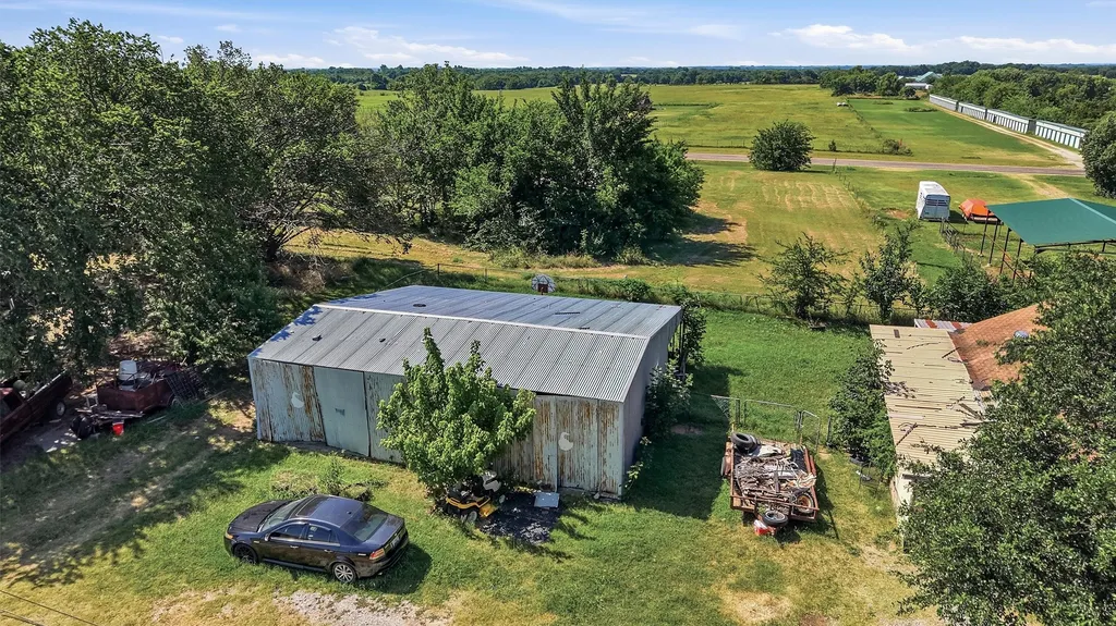 538 W Hughes Street Collinsville TX 76233