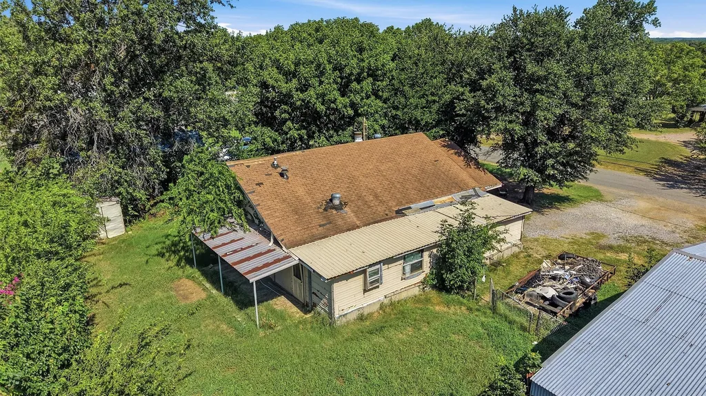 538 W Hughes Street Collinsville TX 76233