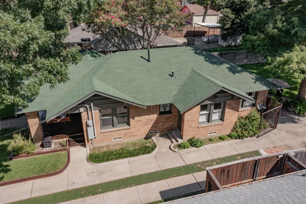 5114 Parkland Avenue Dallas TX 75235