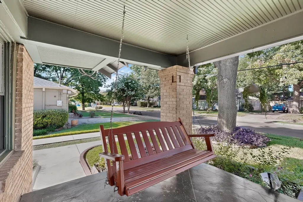 5114 Parkland Avenue Dallas TX 75235
